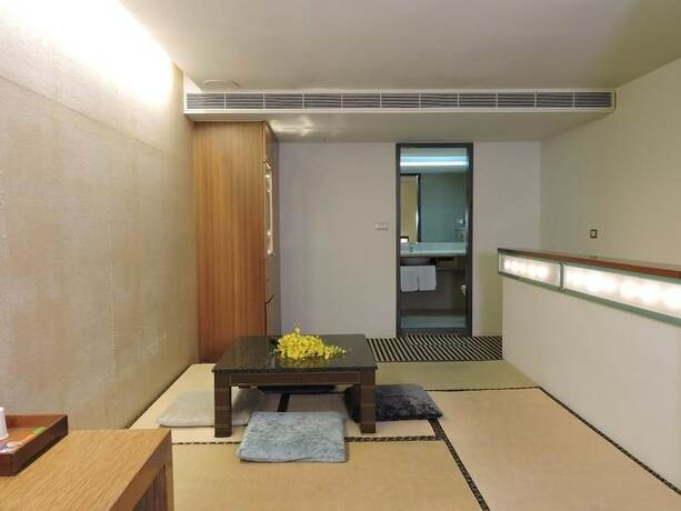 Imagen general del Hotel EDINBURGH Motel. Foto 4
