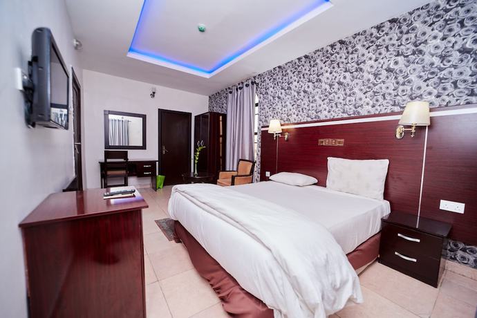 Imagen de la habitación del Hotel EEMJMs and Suites Limited. Foto 5