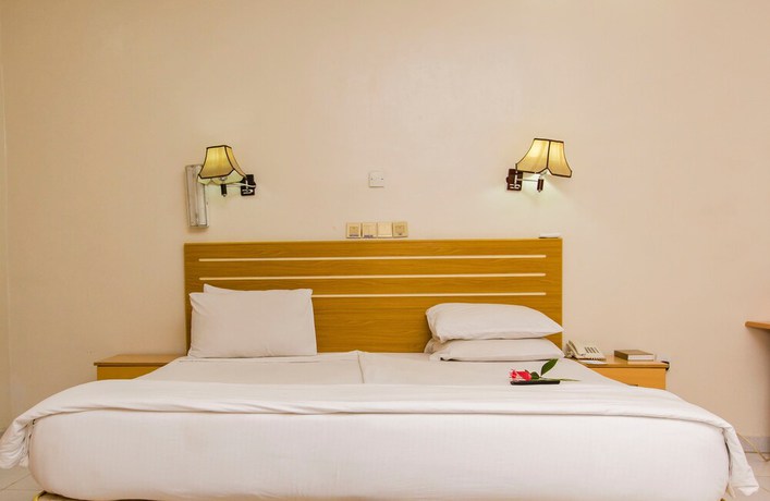 Imagen de la habitación del Hotel EEMJMs and Suites Limited. Foto 9