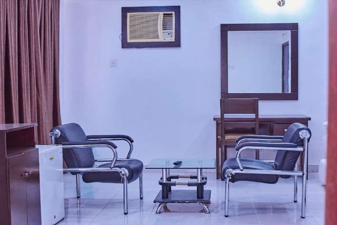 Imagen de la habitación del Hotel EEMJMs and Suites Limited. Foto 11