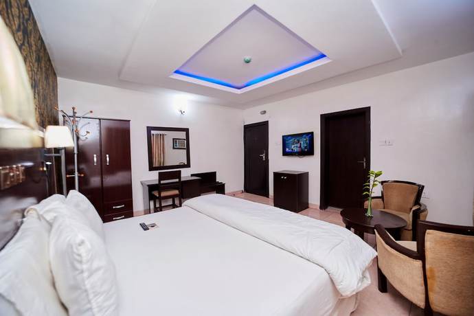 Imagen de la habitación del Hotel EEMJMs and Suites Limited. Foto 12