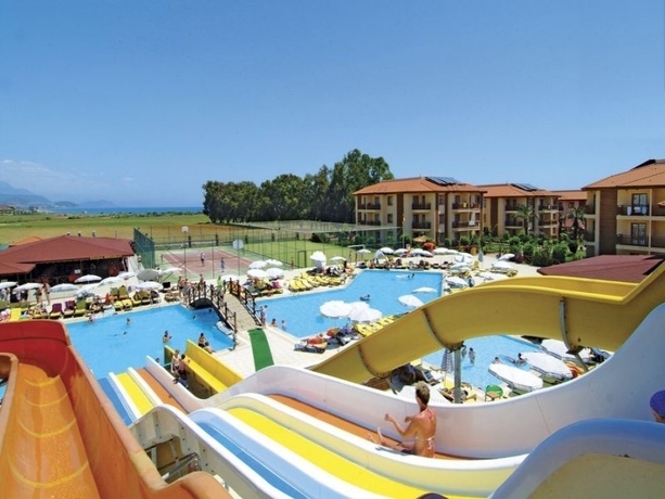 Imagen general del Hotel EFTALIA VILLAGE. Foto 2