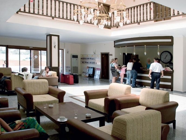 Imagen general del Hotel EFTALIA VILLAGE. Foto 6
