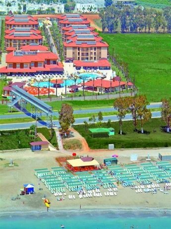 Imagen general del Hotel EFTALIA VILLAGE. Foto 8
