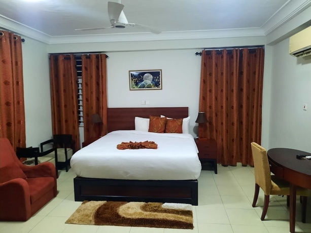 Imagen de la habitación del Hotel EFUA ANOAH HOTEL and APARTMENT. Foto 6