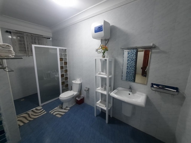 Imagen de la habitación del Hotel EFUA ANOAH HOTEL and APARTMENT. Foto 11