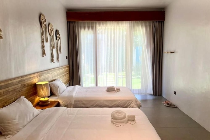 Imagen de la habitación del Hotel E-Fun Dive Resort. Foto 2
