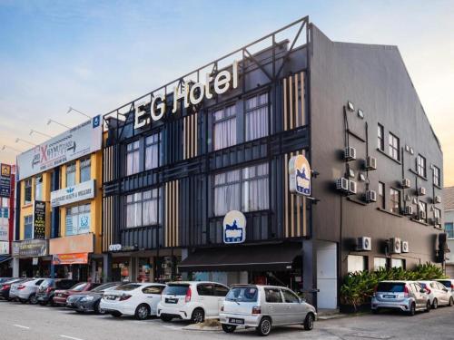 Imagen general del Hotel EG, Setia Tropika, JB. Foto 1