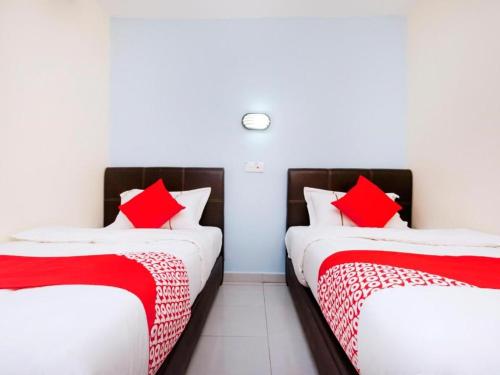 Imagen general del Hotel EG, Setia Tropika, JB. Foto 10