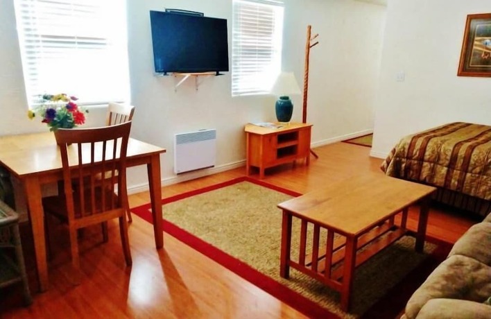 Imagen general del Hotel EGM Cabins and Apartments. Foto 7