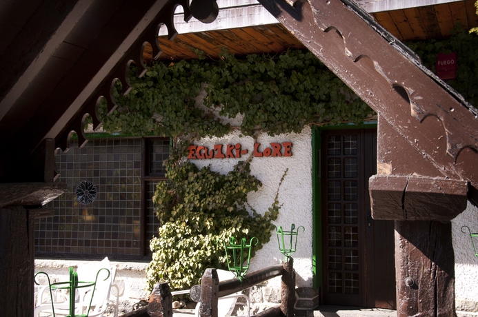 Imagen general del Hotel EGUZKI LORE HOTEL. Foto 4