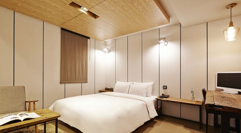 Imagen de la habitación del Hotel E-HOTEL. Foto 11