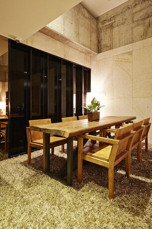 Imagen de los interiores del Hotel E-HOTEL. Foto 16