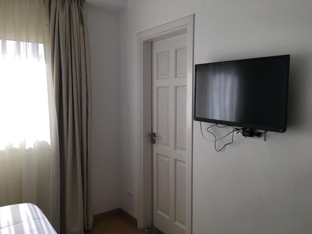Imagen de la habitación del Hotel E-Just Borg El Arab. Foto 19