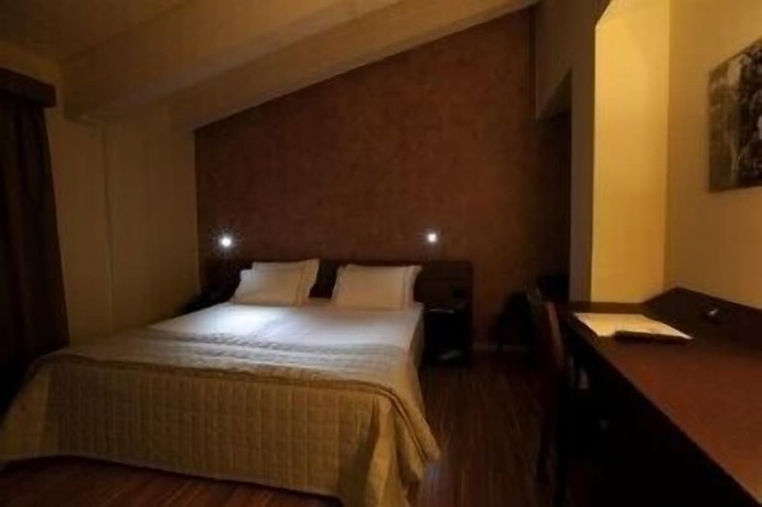 Imagen de la habitación del Hotel EKK. Foto 2
