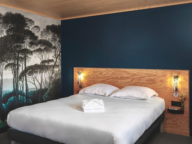 Imagen de la habitación del Hotel EKLO Lyon. Foto 6