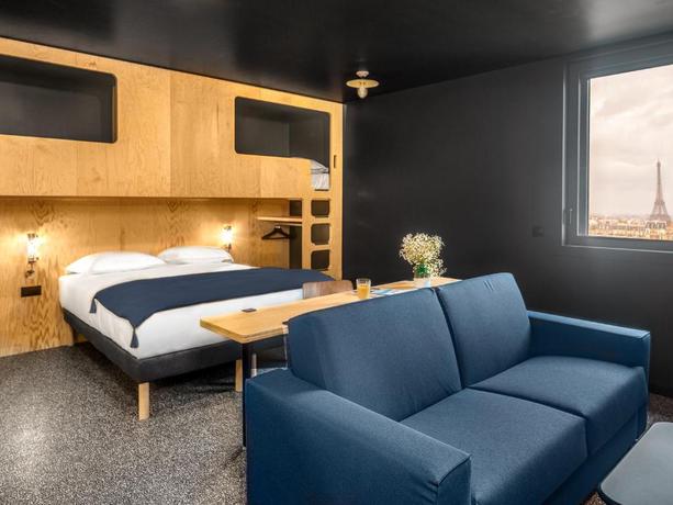 Imagen de la habitación del Hotel EKLO Paris Porte de Versailles. Foto 18