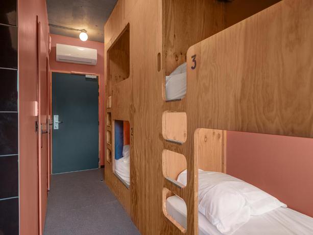 Imagen de la habitación del Hotel EKLO Paris Porte de Versailles. Foto 21