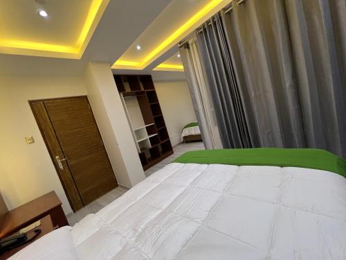 Imagen de la habitación del Hotel EL ALAMO, EJECUTIVO Y SPA. Foto 20