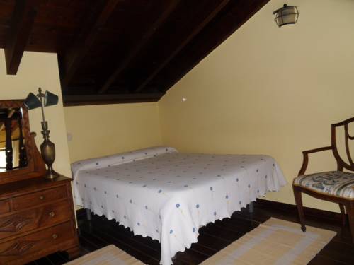 Imagen de la habitación del Hotel EL CARMEN, Ribadesella. Foto 4