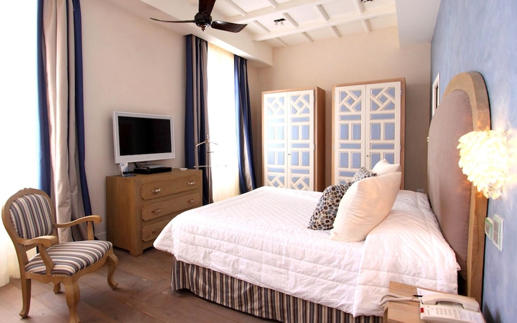 Imagen de la habitación del Hotel EL JEBEL. Foto 2