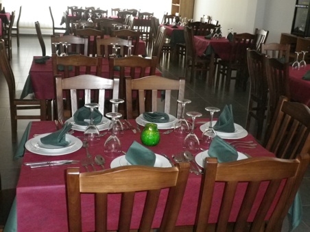 Imagen de los interiores del Hotel EL LLANO. Foto 8