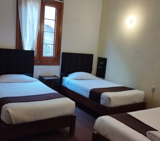 Imagen de la habitación del Hotel EL MONARCA AQP. Foto 15