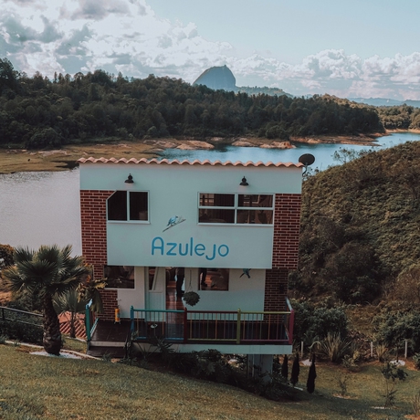 Imagen de la habitación del Hotel EL NIDO HOTEL GUATAPE. Foto 11