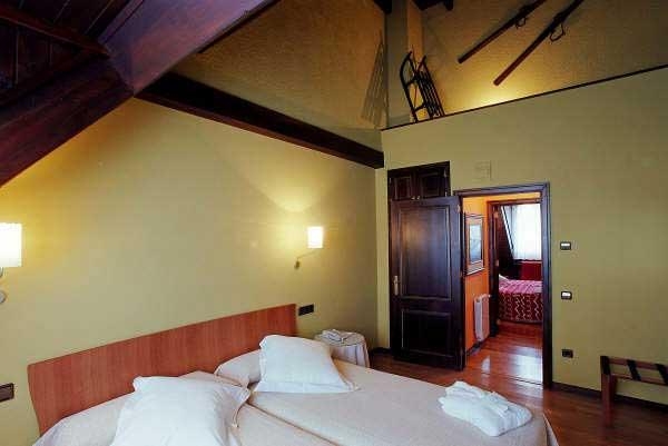 Imagen de la habitación del Hotel EL PETIT MUNTANYO. Foto 6