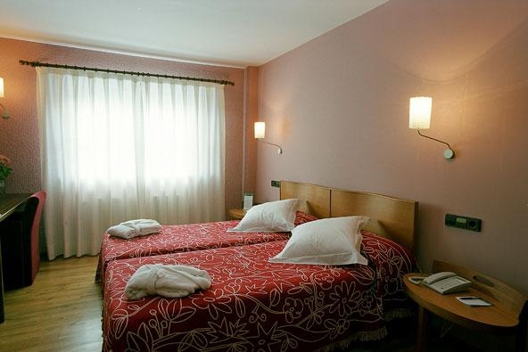 Imagen de la habitación del Hotel EL PETIT MUNTANYO. Foto 8