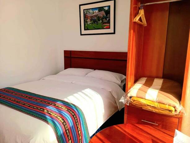 Imagen de la habitación del Hotel EL SOL HOSTAL URUBAMBA. Foto 4