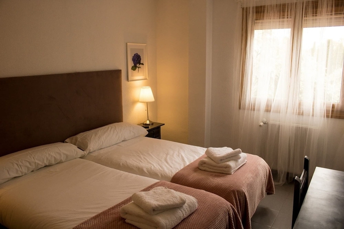 Imagen de la habitación del Hotel EL SUE&Ntilde;O DEL INFANTE. Foto 9