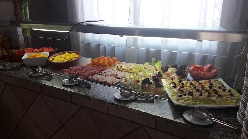 Imagen del bar/restaurante del Hotel ELE Andarax. Foto 4