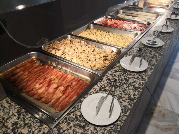 Imagen del bar/restaurante del Hotel ELE Andarax. Foto 7