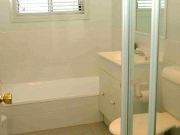 Imagen de la habitación del Hotel ELM COTTAGE. Foto 3