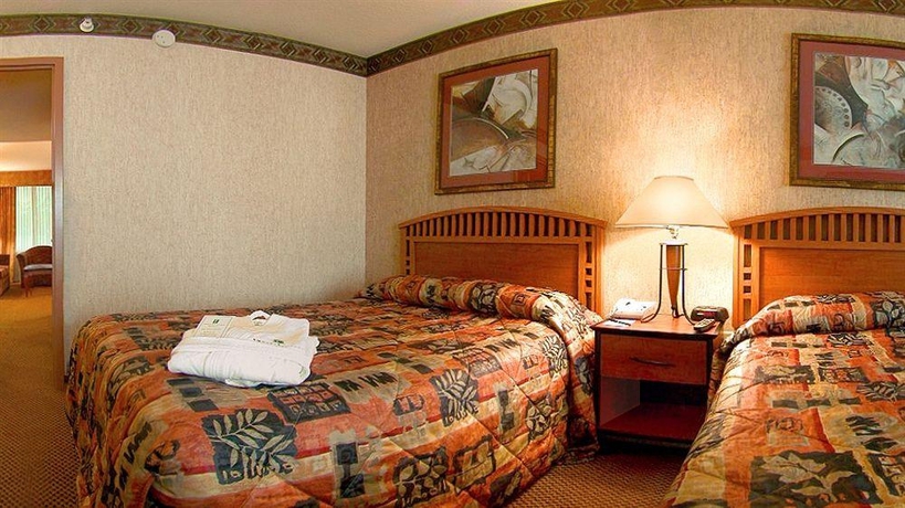 Imagen general del Hotel EMBASSY SUITES GARDEN GROVE. Foto 7