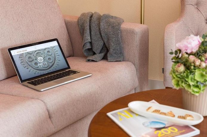 Imagen de la habitación del Hotel EMICHS. Foto 4