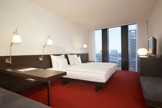 Imagen de la habitación del Hotel EMPIRE RIVERSIDE. Foto 6