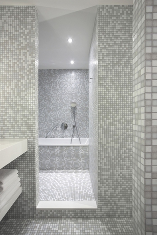 Imagen de la habitación del Hotel EMPIRE RIVERSIDE. Foto 8