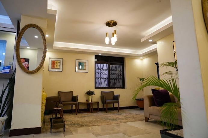 Imagen de los interiores del Hotel ENN Business hotel. Foto 13