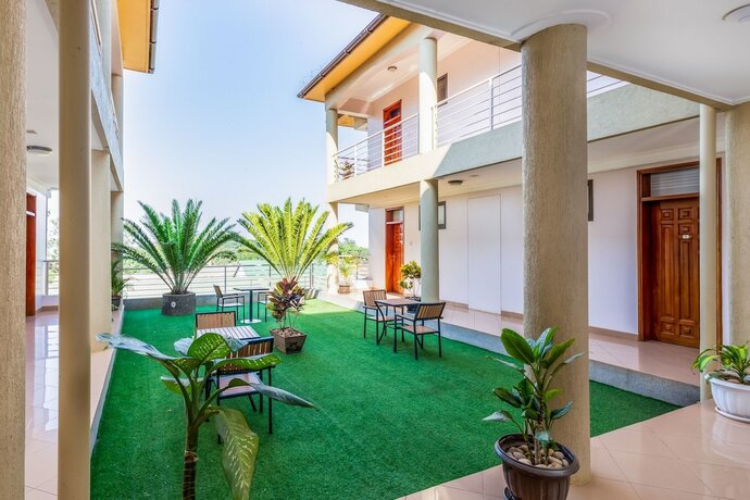 Imagen general del Hotel ENTEBBE TRAVELLER\'S HOTEL. Foto 10