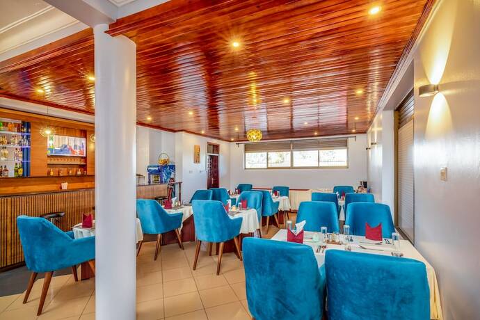 Imagen general del Hotel ENTEBBE TRAVELLER\'S HOTEL. Foto 11