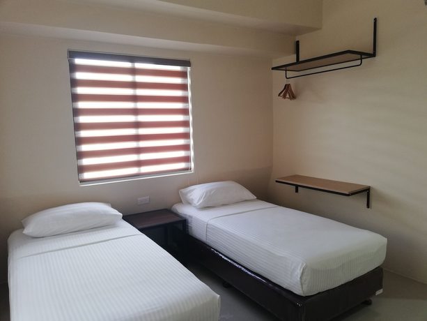 Imagen de la habitación del Hotel EON Centennial Express. Foto 6