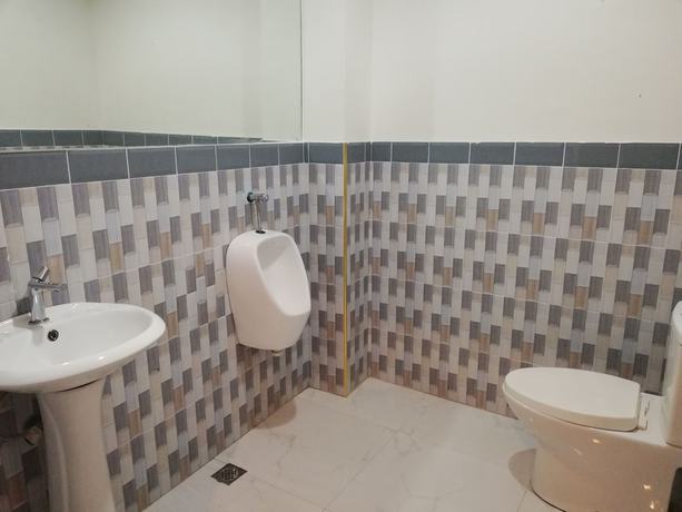 Imagen de la habitación del Hotel EON Centennial Express. Foto 10