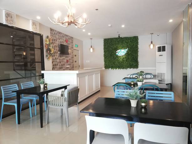 Imagen de la habitación del Hotel EON Centennial Express. Foto 15