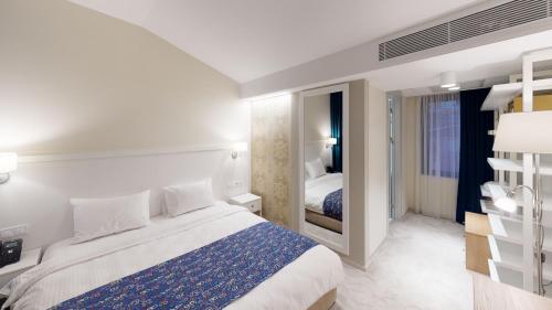 Imagen general del Hotel EPIGRAPH TOWN HOTEL. Foto 4