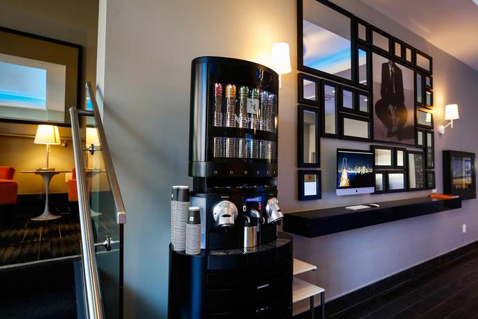 Imagen general del Hotel EPIK. Foto 3