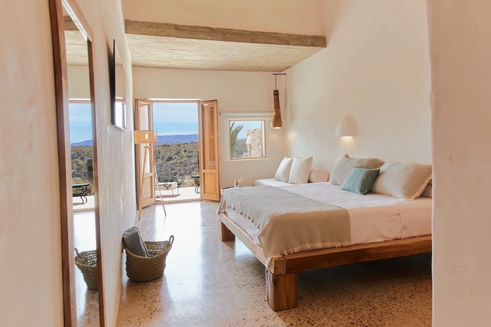 Imagen de la habitación del Hotel EQUILICU&Aacute;. Foto 14