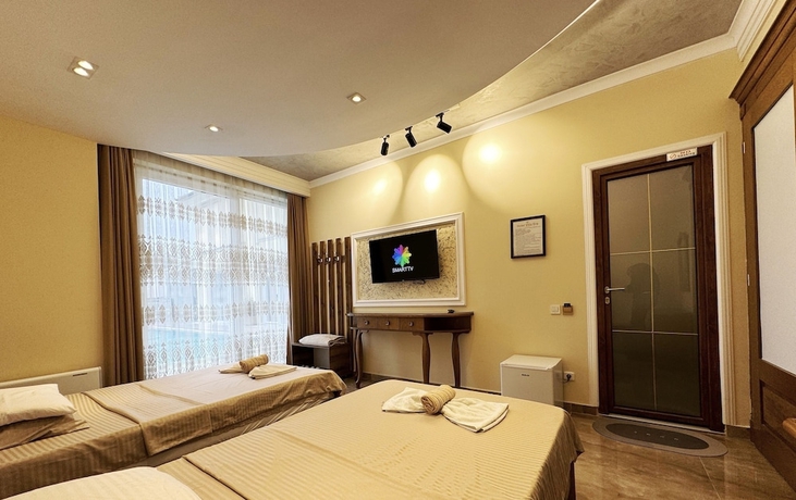 Imagen de la habitación del Hotel ERA. Foto 2