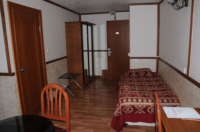 Imagen de la habitación del Hotel ERBIL. Foto 6